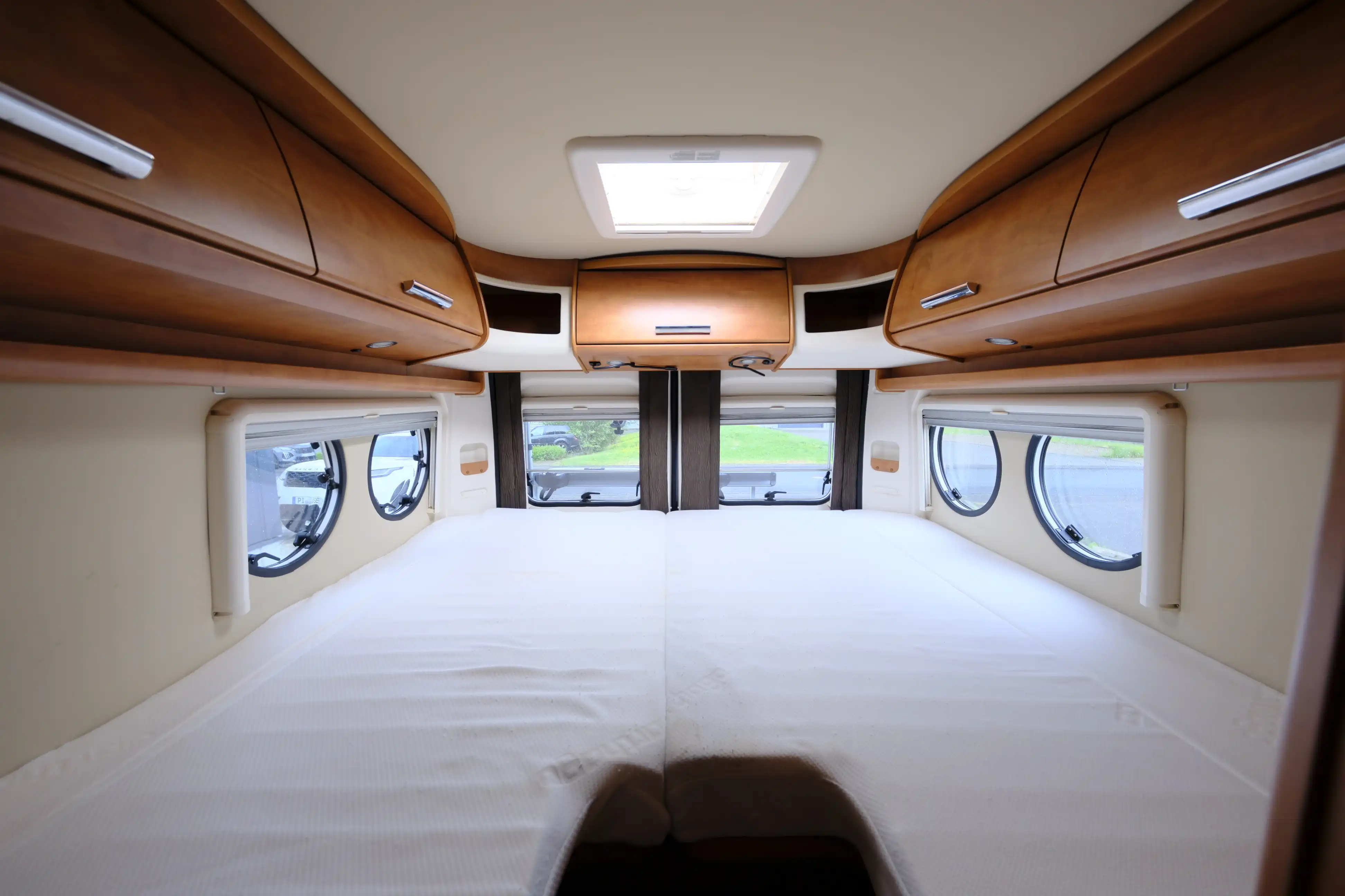 CARTHAGO Malibu Van 640 LE